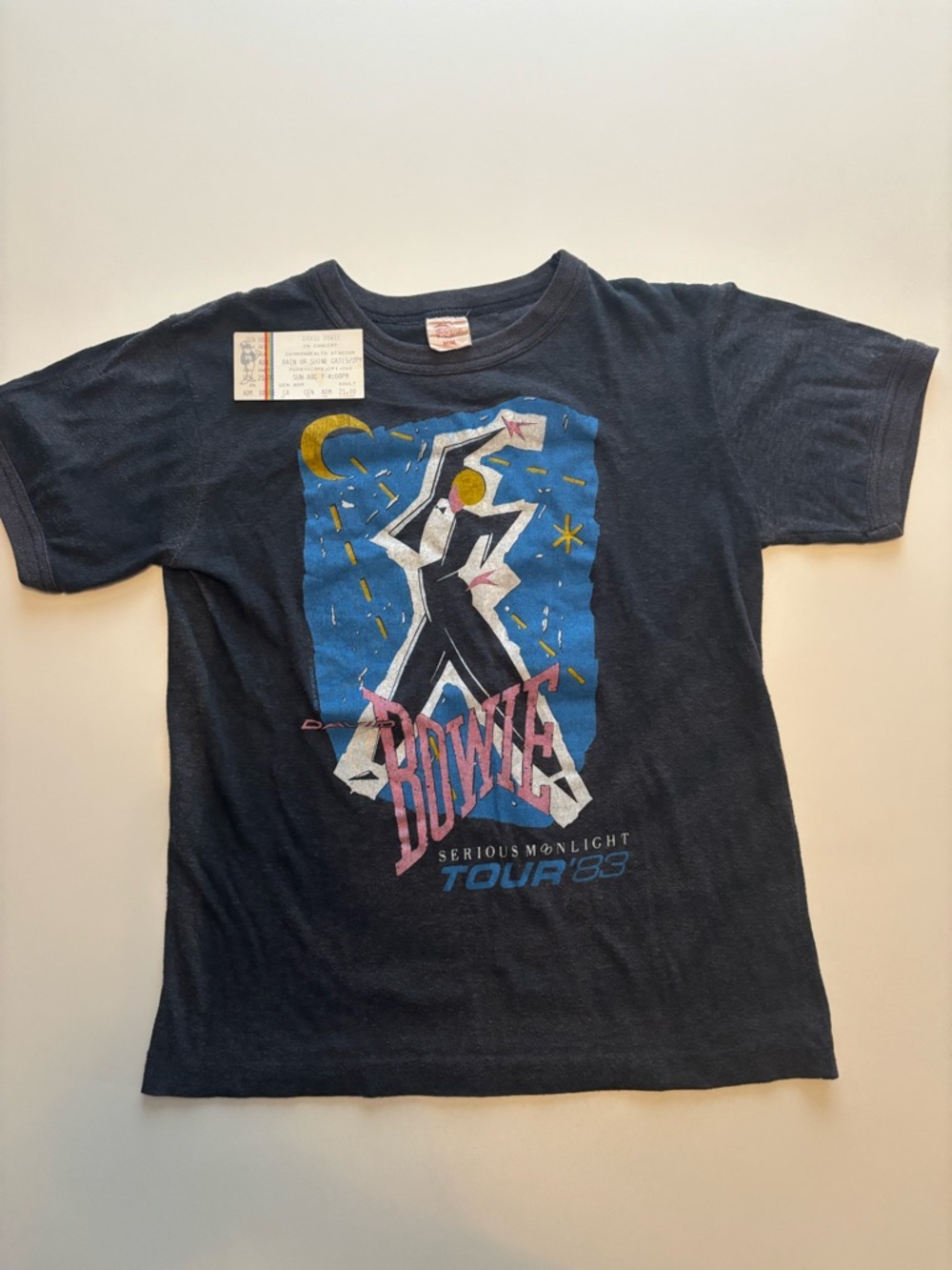 1983 David Bowie serious moonlight tour band shirt, rare concert pass comes with